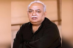 मशहूर शायर मुनव्वर राना का दिल का दौरा पड़ने से निधन मशहूर शायर मुनव्वर राना का दिल का दौरा पड़ने से निधन