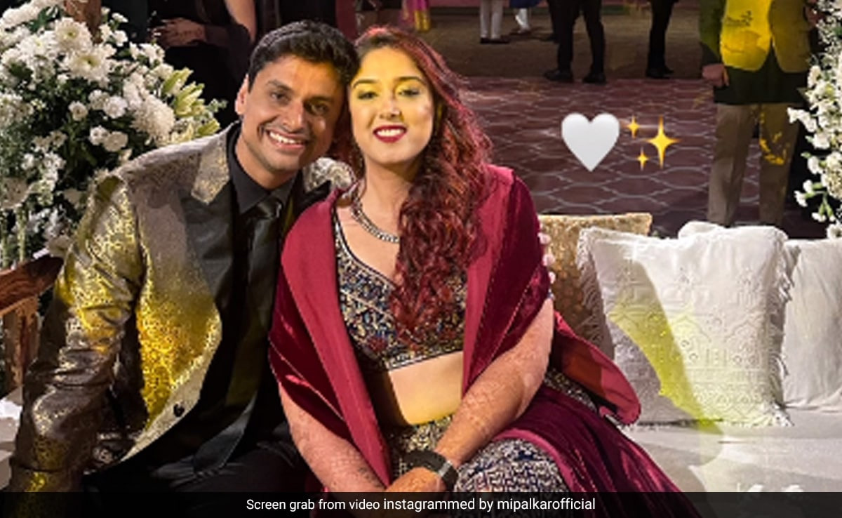 Aamir Khan Daughter's Wedding : 'नुपुर को धोबी बनवाएंगे, आयरा के कपड़े धुलवाएंगे', देखिए संगीत फंक्शन का गाना