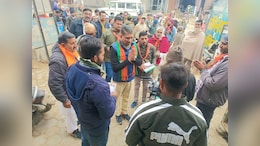 करणपुर में थमा विधानसभा चुनाव प्रचार का शोर, डोर टू डोर कैपेनिंग में जुटे प्रत्याशी, 5 जनवरी को मतदान