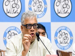 Election Commission Is Behaving Like A "Biased Umpire": Derek O'Brien Election Commission Is Behaving Like A "Biased Umpire": Derek O'Brien