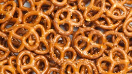 5 Irresistible Types Of Pretzels You Didn't Know Existed - Until Now!