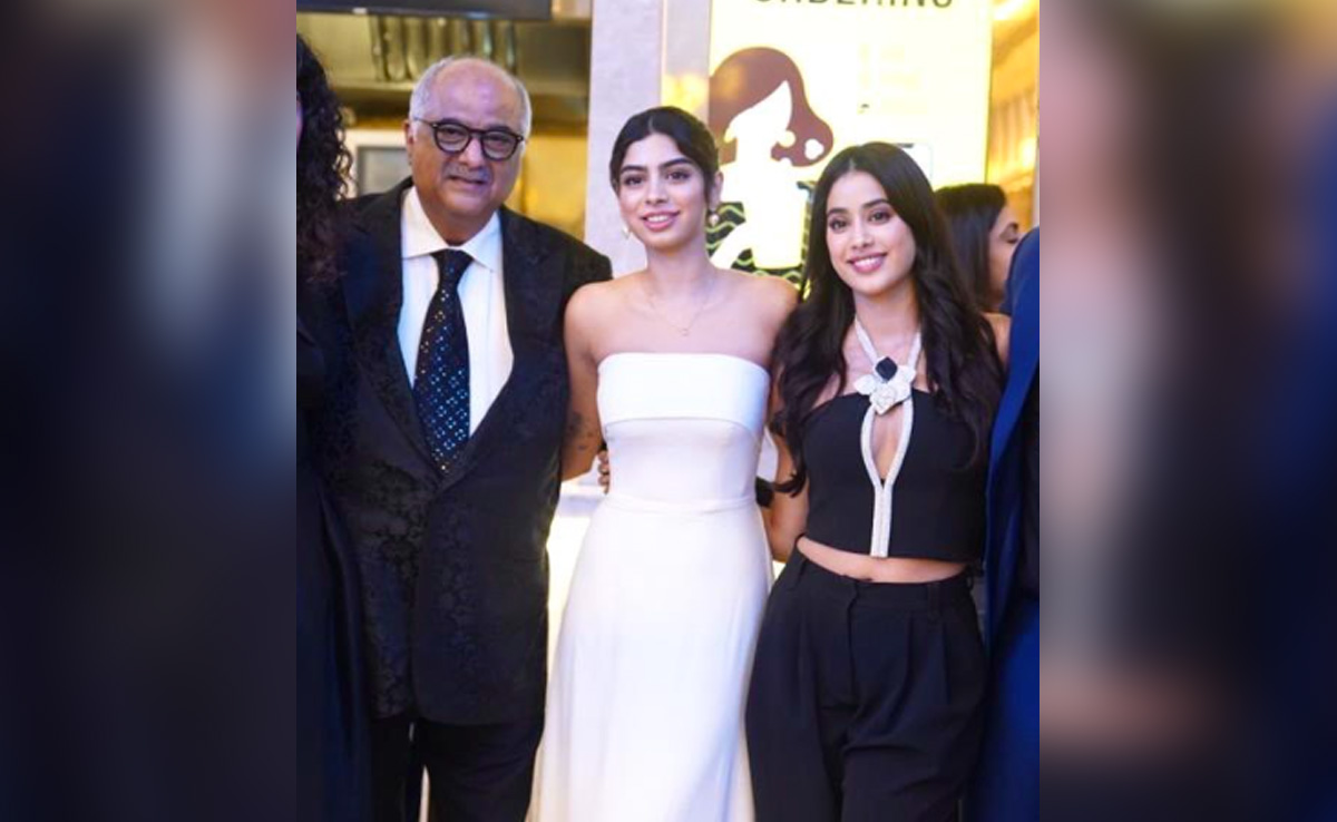 <i>Koffee With Karan 8</i>: Janhvi-khushi Kapoor On Dad Boney Kapoor - "Not Prepared For How Woke He Is"