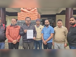 कोरिया के धान खरीदी केंद्र से वापस लौट रहे किसान, कहा- नहीं मिल रहा टोकन, बदली जाए तारीख कोरिया के धान खरीदी केंद्र से वापस लौट रहे किसान, कहा- नहीं मिल रहा टोकन, बदली जाए तारीख