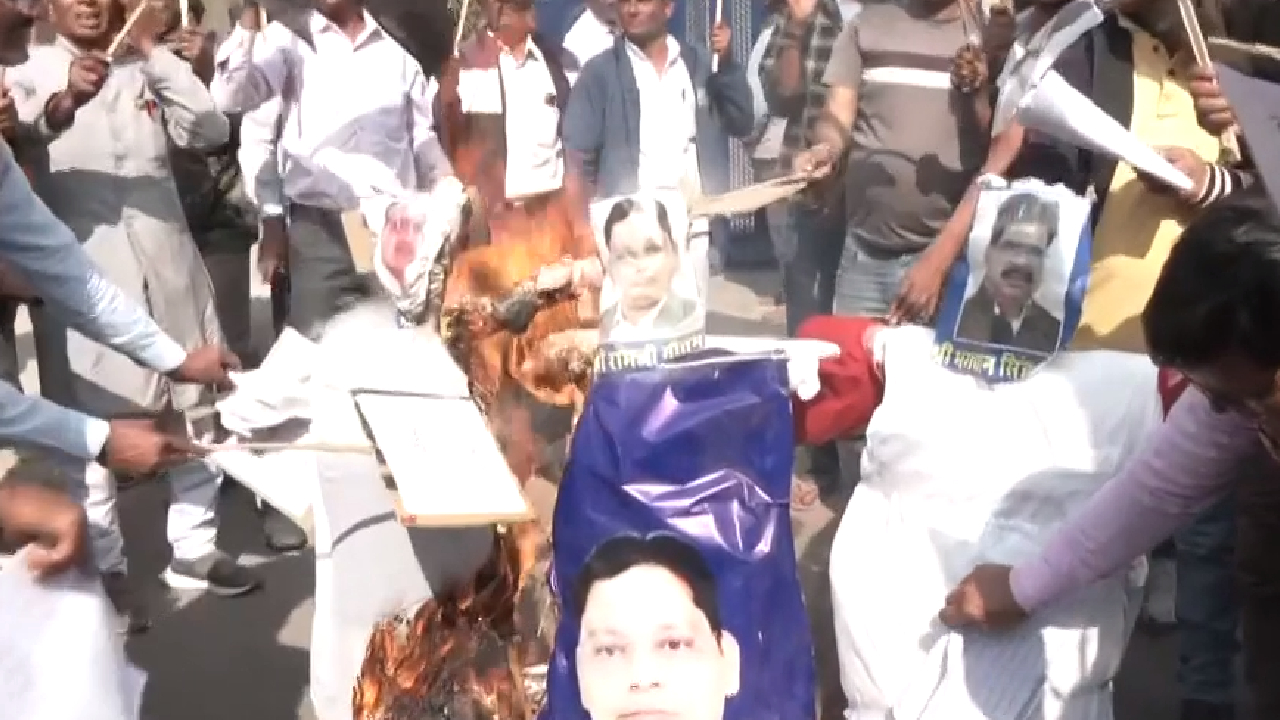 जयपुर कार्यालय के बाहर सड़कों पर क्यों उतरे BSP कार्यकर्ता?