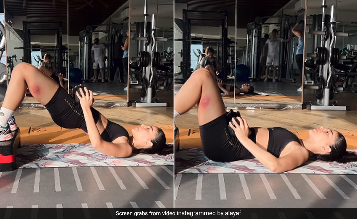 Not Even A Spider Bite Could Stop Alaya Furniturewalla's 2024 New Year Fitness Resolution. Be Like Her.