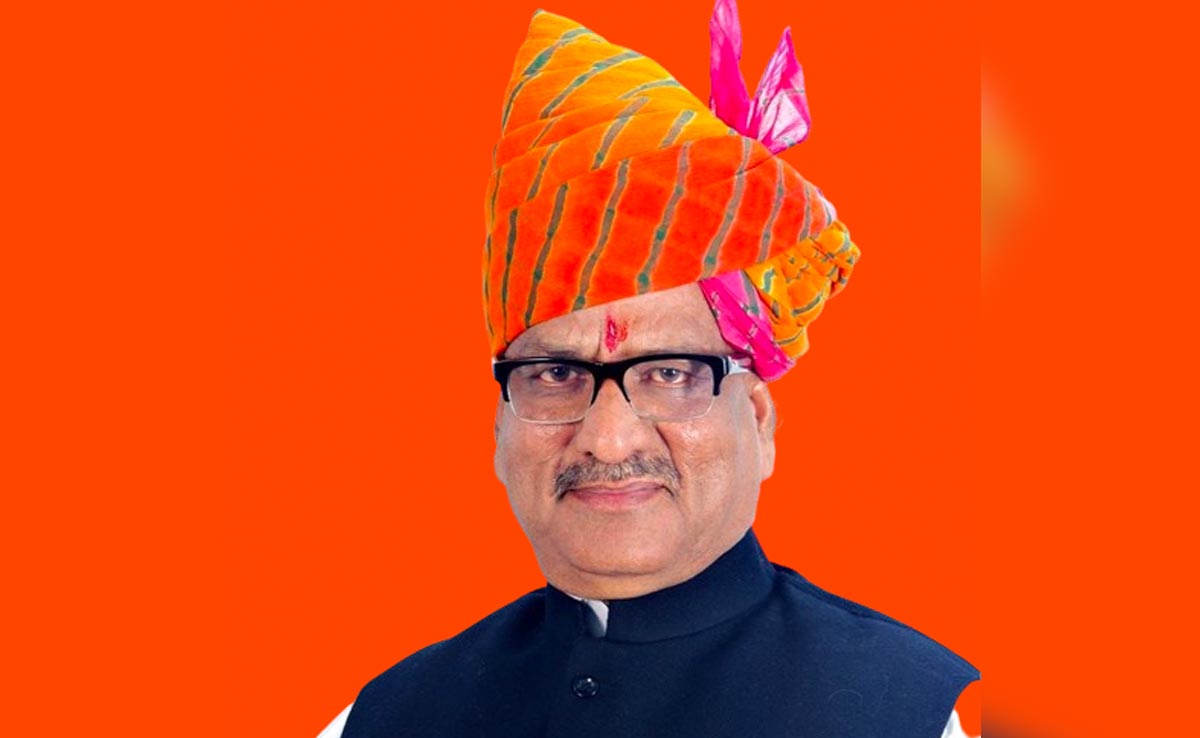 ओम माथुर का पलटवार, बोले, 'असदुद्दीन ओवैसी खुद राम मंदिर का दर्शन करने अयोध्या जाएंगे'