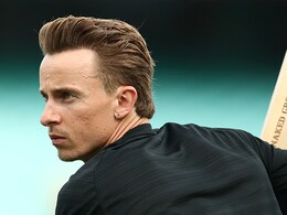 Tom Curran's Stint With Sydney Sixers End Due To Knee Injury