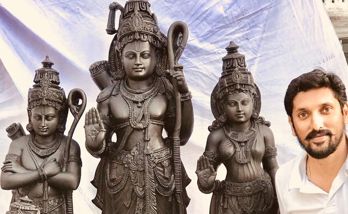 Ayodhya Ram Mandir Idol: अयोध्या में भगवान राम की प्राण प्रतिष्ठा के लिए मूर्ति फाइनल, केंद्रीय मंत्री ने शेयर की पहली तस्वीर