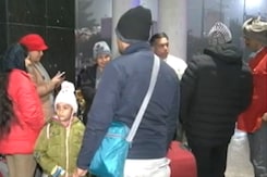Delhi Fog Delays Trains, Cold Conditions To Continue For 2 Days Delhi Fog Delays Trains, Cold Conditions To Continue For 2 Days