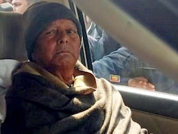 अस्पताल से डिस्चार्ज हुए लालू यादव, 2 अप्रैल से दिल्ली एम्स में थे भर्ती अस्पताल से डिस्चार्ज हुए लालू यादव, 2 अप्रैल से दिल्ली एम्स में थे भर्ती