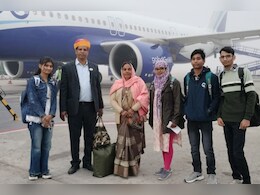 स्कूल के प्रिंसिपल का अनूठा नवाचार, नए साल पर खुद के खर्च पर छात्रों को करवाई हवाई यात्रा