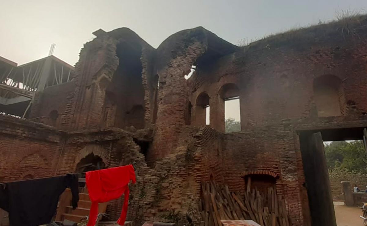 VIDEO: अयोध्‍या में ढहने की कगार पर है मुगलकाल में बना यह राममंदिर, कब होगा जीर्णोद्धार