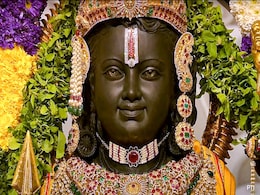 First Pics Of Ram Lalla Idol, Adorned In Gold, After Temple Consecration First Pics Of Ram Lalla Idol, Adorned In Gold, After Temple Consecration