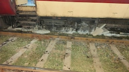Kota Train Accident: कोटा में बड़ा रेल हादसा टला, जोधपुर-भोपाल ट्रेन के दो कोच पटरी से उतरे