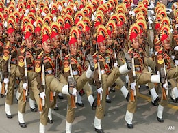 Why Is Tricolour Unfurled On Republic Day But Hoisted On Independence Day? Why Is Tricolour Unfurled On Republic Day But Hoisted On Independence Day?