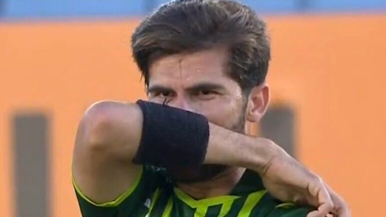 'प्रेशर सिर्फ हम पर नहीं...', IND vs PAK हाई वोल्टेज मुकाबले से पहले शाहीन अफरीदी की दहाड़, VIDEO