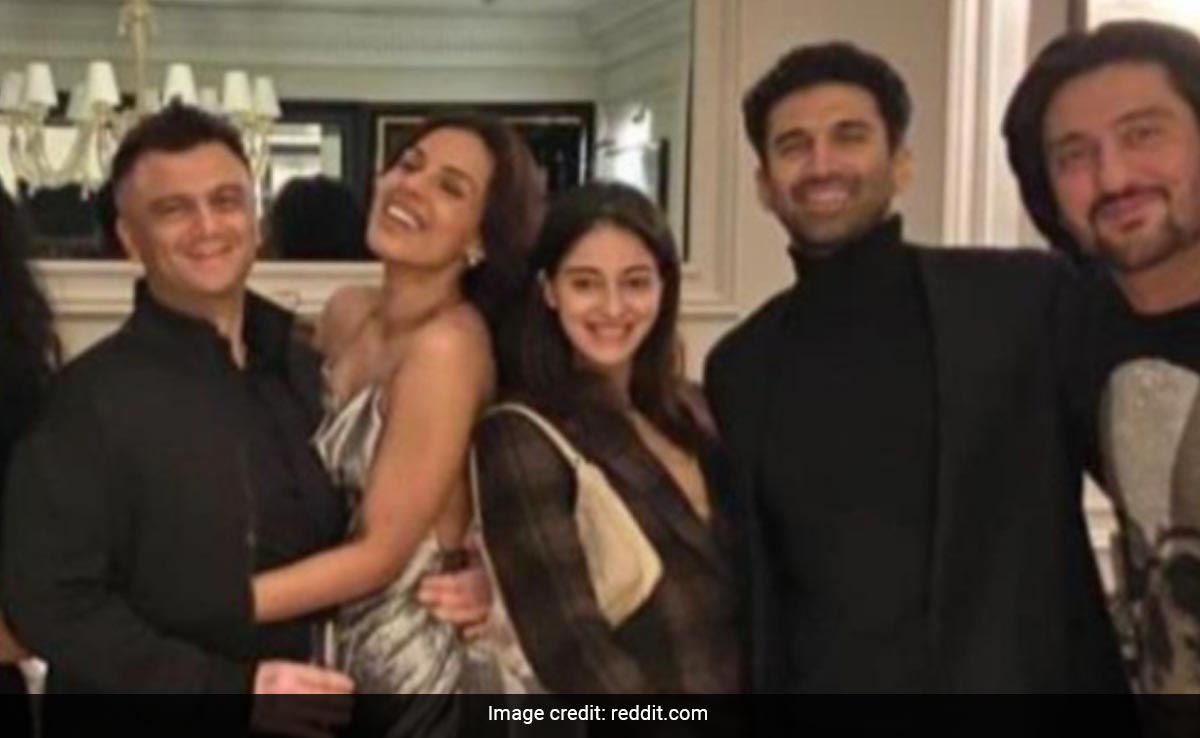 Viral Pic Of Ananya Panday And Aditya Roy Kapur At New Year Party In London