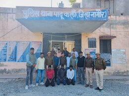 हाईवे पर चलती गाड़ियों से सामान चुराने वाली गैंग के तीन शातिर गिरफ्तार, फिल्मी स्टाईल में करते थे चोरी