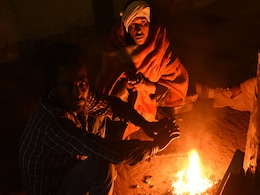 दिल्ली-NCR में कड़ाके की ठंड, मौसम विभाग ने जारी किया ‘ऑरेंज अलर्ट' दिल्ली-NCR में कड़ाके की ठंड, मौसम विभाग ने जारी किया ‘ऑरेंज अलर्ट'