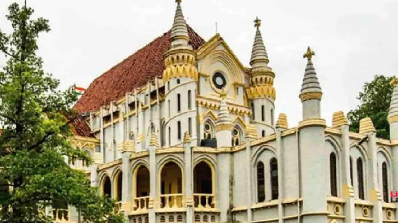 भोपाल गैस त्रासदी मामले में जबलपुर हाईकोर्ट का फैसला, 9 अफसर अवमानना के दोषी