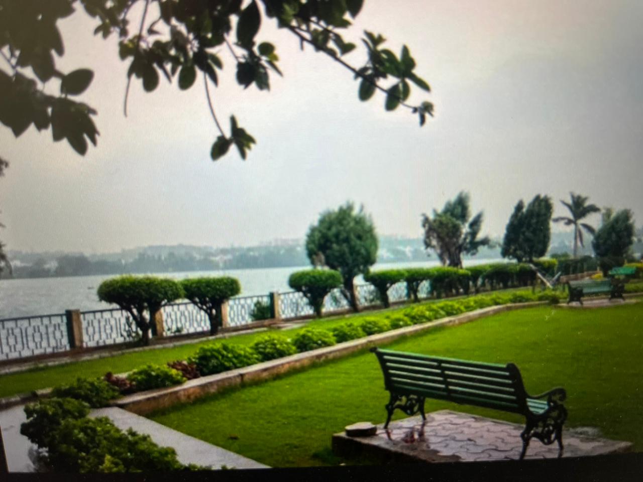 Bhopal Park: भोपाल के इन पार्क्स की खूबसूरती देखकर रह जाएंगे हैरान, यहां की हरियाली देखकर दिल हो जाएगा बाग़-बाग़