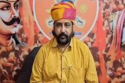 जानिए कैसे गिरफ्तार हुआ सुखदेव सिंह गोगामेड़ी हत्याकांड का आरोपी अशोक मेघवाल? जानिए कैसे गिरफ्तार हुआ सुखदेव सिंह गोगामेड़ी हत्याकांड का आरोपी अशोक मेघवाल?