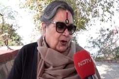 मशहूर सिंगर उषा उत्थुप ने NDTV पर सुनाया 'दम मारो दम' मशहूर सिंगर उषा उत्थुप ने NDTV पर सुनाया 'दम मारो दम'