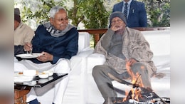 Nitish Kumar Attends Lalu Yadav's Makar Sankranti Feast Amid Rift Rumours