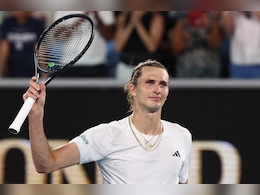 Alexander Zverev Puts Aside Off-Court Worries To Battle On At Australian Open Alexander Zverev Puts Aside Off-Court Worries To Battle On At Australian Open