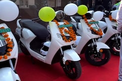 For Segments-  Should You Make The Switch To  An Electric Vehicle? For Segments-  Should You Make The Switch To  An Electric Vehicle?