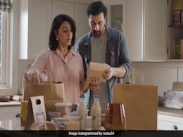 The Internet's Reaction To Neetu And Ranbir Kapoor's Ad: "Best Mom And Son <i>Jodi</i>" The Internet's Reaction To Neetu And Ranbir Kapoor's Ad: "Best Mom And Son <i>Jodi</i>"