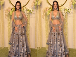 Ameesha Patel Made Sure To Up The Wedding Glitz Quotient In A Silver Floral Embellished <i>Lehenga</i> Ameesha Patel Made Sure To Up The Wedding Glitz Quotient In A Silver Floral Embellished <i>Lehenga</i>