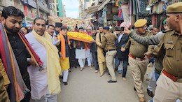 अजमेर: गरीब नवाज पर चढ़ाई गई PM मोदी की भेजी गई चादर, प्रधानमंत्री ने कहा- चिश्ती ने संस्कृति परंपरा को किया समृद्ध