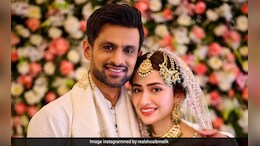 Shoaib Malik Marriage: पाकिस्तानी क्रिकेटर शोएब मलिक ने दूसरी शादी का किया ऐलान, इस मशहूर टीवी एंकर से किया निकाह, देखें तस्वीरें