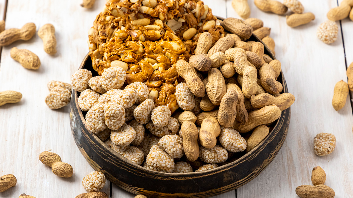 Lohri 2024: Chikkis provide energy due to their high sugar and fat content