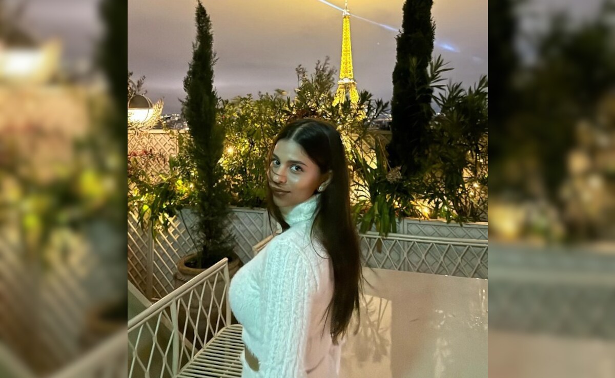 Inside Suhana Khan's "Paris In The Rain" Album. Bonus - A Glimpse Of Ananya Panday