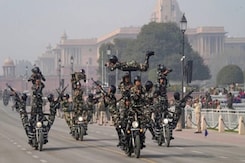 Republic Day 2024: गणतंत्र के 75 साल, अमृतकाल  में महिलाओं की नई उड़ान Republic Day 2024: गणतंत्र के 75 साल, अमृतकाल  में महिलाओं की नई उड़ान