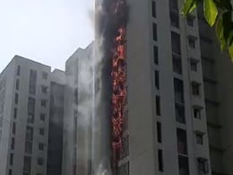 Massive Blaze At Mumbai High-Rise, 6 Floors On Fire Massive Blaze At Mumbai High-Rise, 6 Floors On Fire