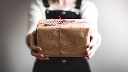 Woman Secretly Publishes Boyfriend's Poems, Gifts Him Book. His Reaction Is Viral