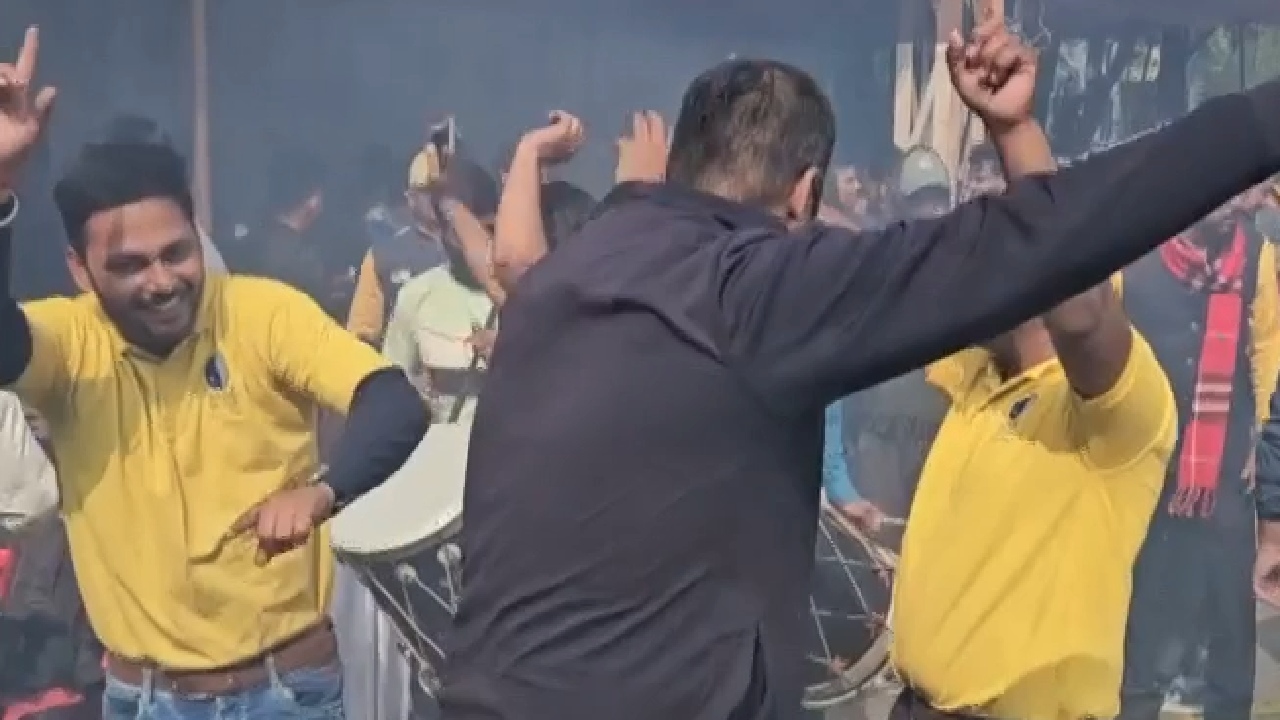 Swachh Survekshan Awards: इंदौर ने फिर कर दिया कमाल, लोगों ने जमकर मनाया जश्न