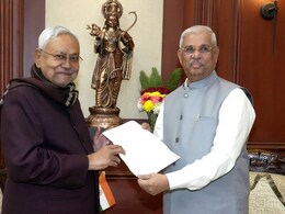 बिहार के सीएम नीतीश कुमार ने दिया इस्तीफा, 9वीं बार बिहार के मुख्यमंत्री बनेंगे!