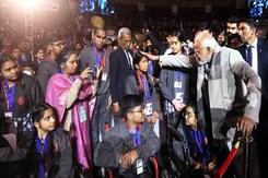Pariksha pe Charcha: पीएम मोदी  के सामने बच्चों ने गाया विकसित भारत का गाना Pariksha pe Charcha: पीएम मोदी  के सामने बच्चों ने गाया विकसित भारत का गाना