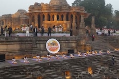 4,000 People, 108 Locations: Gujarat Sets World Record For Surya Namaskar 4,000 People, 108 Locations: Gujarat Sets World Record For Surya Namaskar