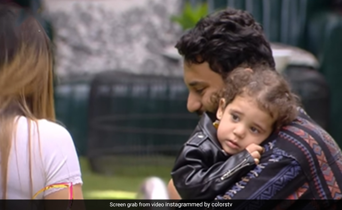 <i>Bigg Boss 17</i>: A Surprise Visit From Arun Mashettey's Daughter Lights Up The House