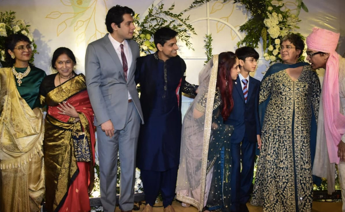Aamir Khan Daughter's Wedding : फोटोशूट के दौरान रीना दत्ता ने किया किरण राव को इग्नोर, वीडियो हुआ वायरल