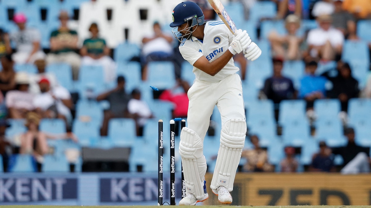 "Not The Only Player Who Failed": Sunil Gavaskars Blunt Take On Shreyas Iyers Form