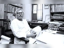 ‘जन नायक’ कर्पूरी ठाकुर की जीवनी मई में आएगी