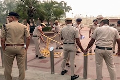Delhi Police Form Panel To Study New Criminal Laws, Prepare Course Material Delhi Police Form Panel To Study New Criminal Laws, Prepare Course Material