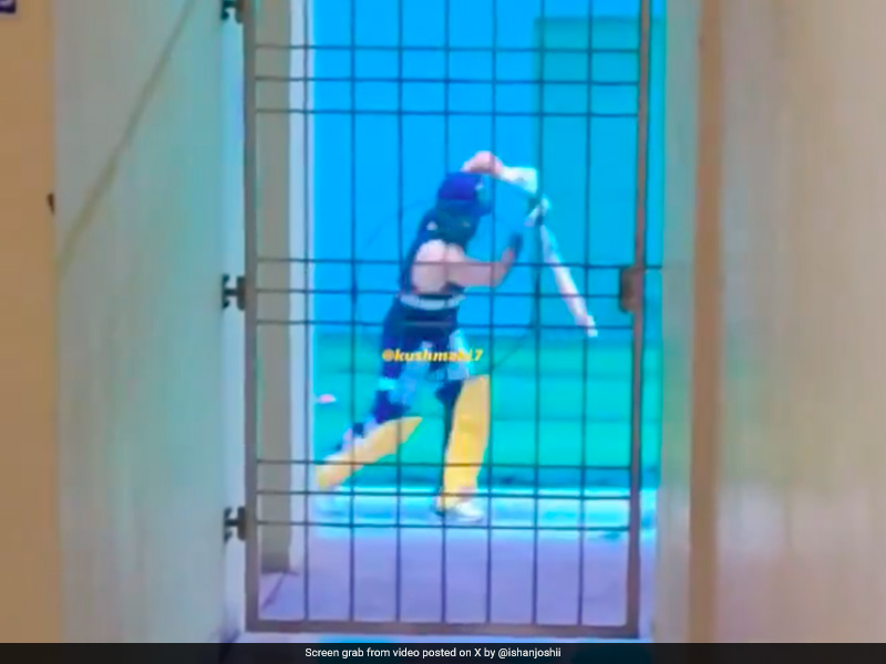 Watch: CSK Captain MS Dhoni Back On The Cricket Field Ahead of IPL 2024. Training Video Is Viral