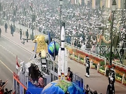 Republic Day 2024: ISRO की झांकी में दिखाई दी अंतरिक्ष में भारत की ताकत, नजर आए चंद्रयान-3 और आदित्य एल-1 Republic Day 2024: ISRO की झांकी में दिखाई दी अंतरिक्ष में भारत की ताकत, नजर आए चंद्रयान-3 और आदित्य एल-1